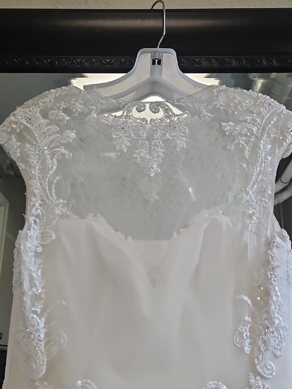 Size 10 light/dark ivory cap sleeve sparkly lace mermaid bridal gown NWOT - Picture 11 of 16